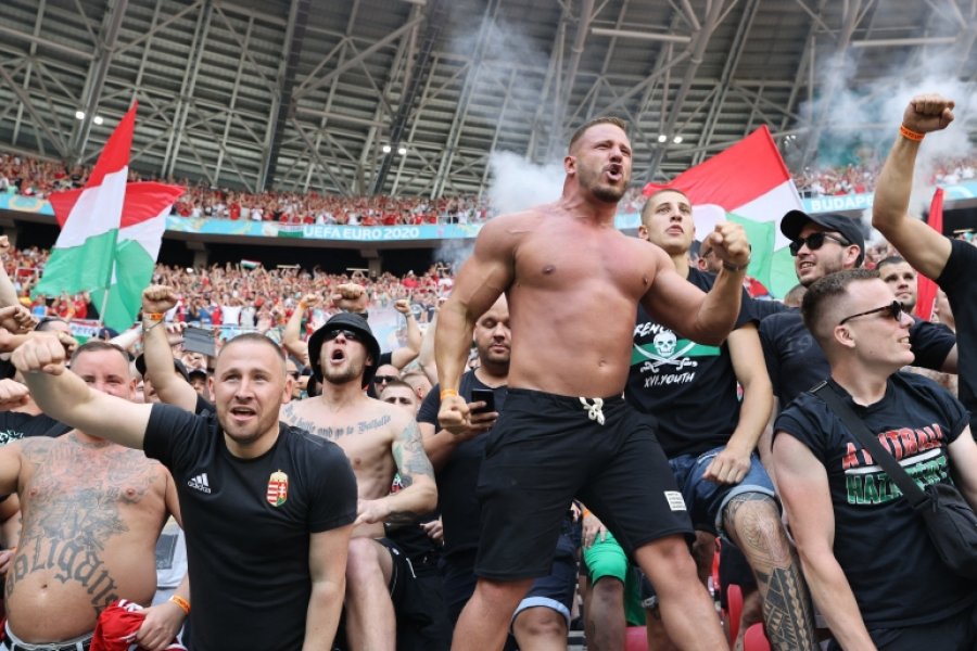 UEFA ul dënimin ndaj Hungarisë për sjelljen e tifozëve në Europian