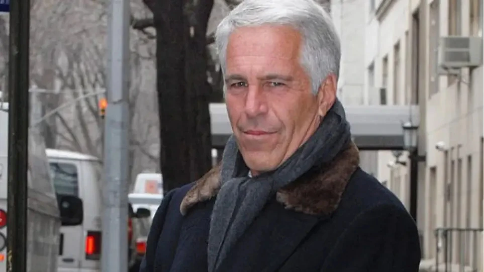 Misteri që rrethon vetëvrasjen e Jeffrey Epstein: Një mori gabimesh dhe lëshimesh në burg 