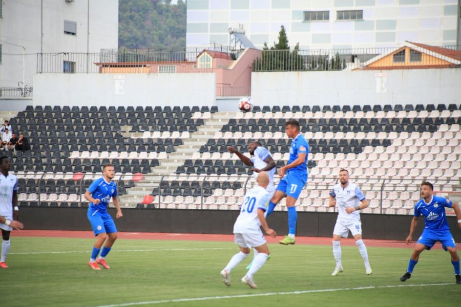 Ndeshje e çmendur mes Kukësit dhe Teutës, shënohen 5 gola në pjesën e parë