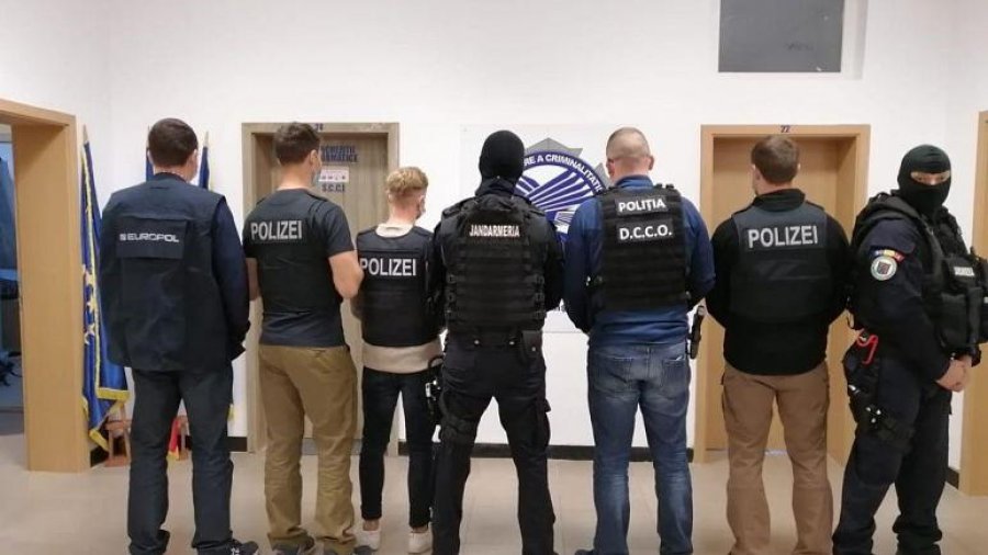 Europol shkatërron grupin kriminal rumun që kontrabandonte emigrantë afganë