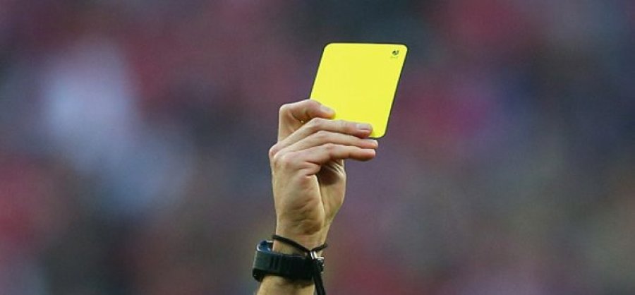 Problem me kartonët, futbollistët kuqezi rrezikojnë pezullimin për sfidën ndaj Polonisë