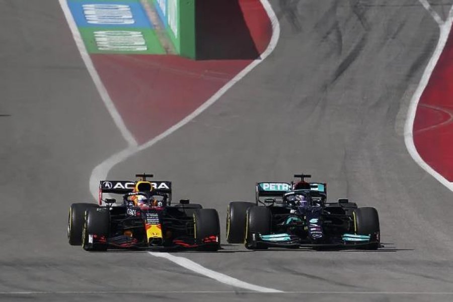 Verstappen për Hamilton: Nuk do të shkojmë kurrë për darkë, por e respektojmë njëri-tjetrin