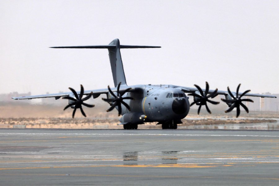 Arrestohen 7 amerikanë civilë të armatosur që u nisën me avion privat drejt Afganistanit