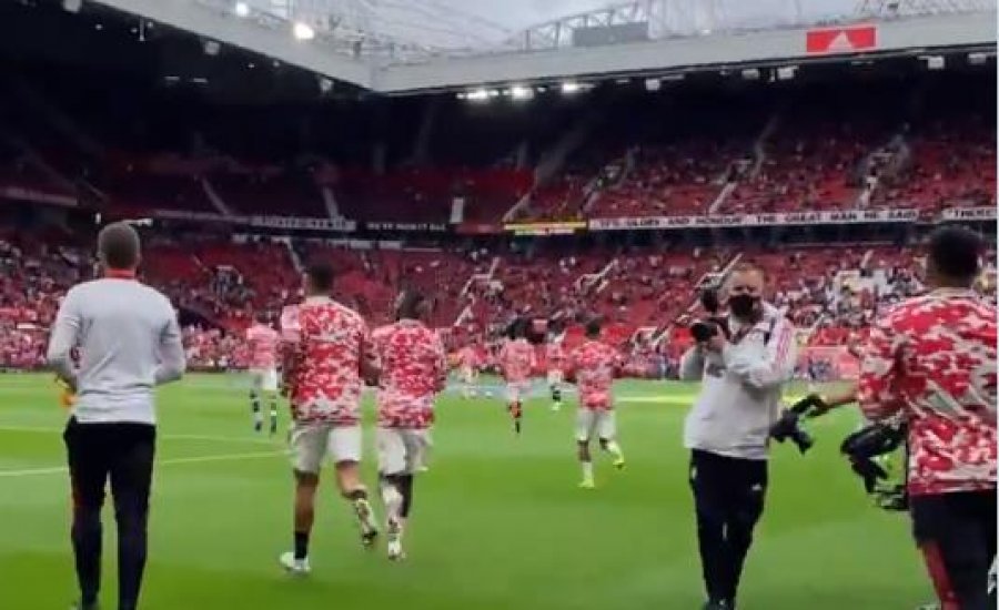 VIDEO/ Pritje ëndrrash në 'Old Trafford' për Ronaldon