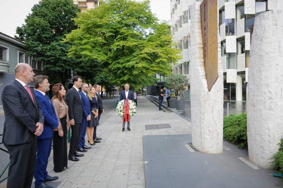 Frika nga militantët, Basha bën përvjedhurazi ceremoninë për Hajdarin