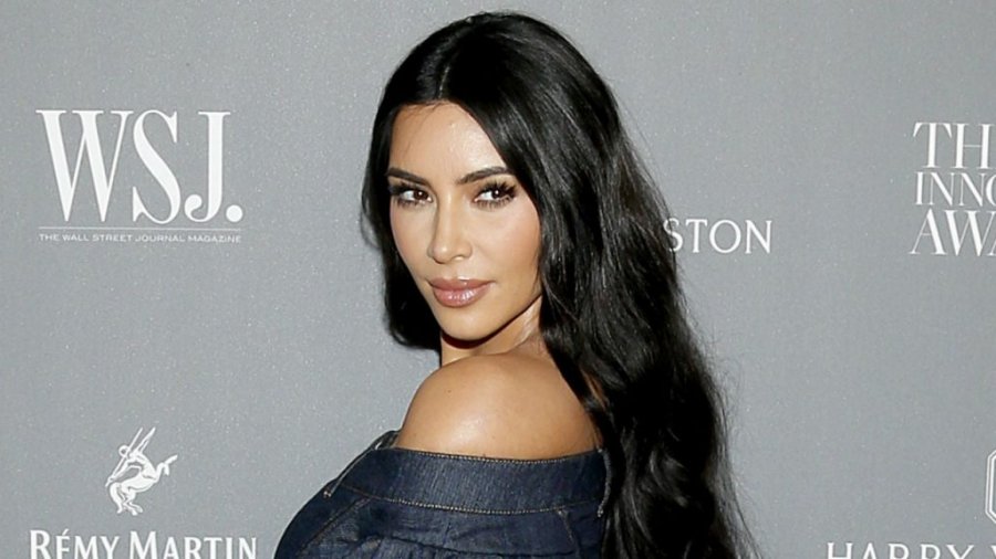 Kim Kardashian ndan me fansat momentin e vështirë që po kalon : 'Nuk jam aspak mirë'