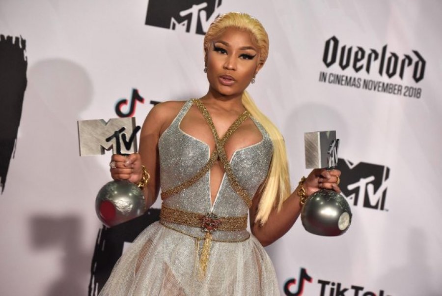 ‘Jam kundër vaksinimit’/ Nicki Minaj nuk mori pjesë në MTV MMA sepse nuk ishte e vaksinuar