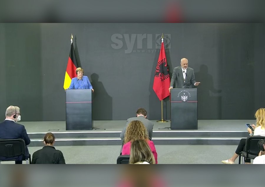 VIDEO/ Rama u mbyll mikrofonin, gazetarët kosovarë protestë në sy të Merkel