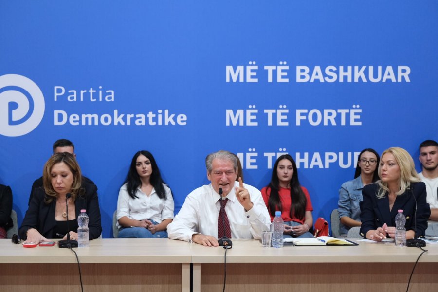 Berisha: Kërkova shpalljen e Soros non grata në 2017, ai ma ktheu në 2021 - është rrezik për demokracinë