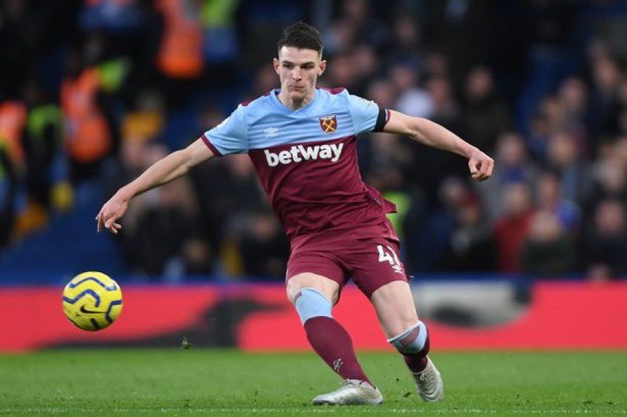 West Ham vendos çmimin, Chelsea dhe United tregojnë interes për blerjen e...