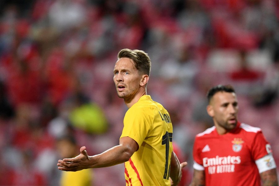 Luuk de Jong, çfarë dështimi! Ai nuk shënon me portën e boshatisur: një paraqitje për notën dy