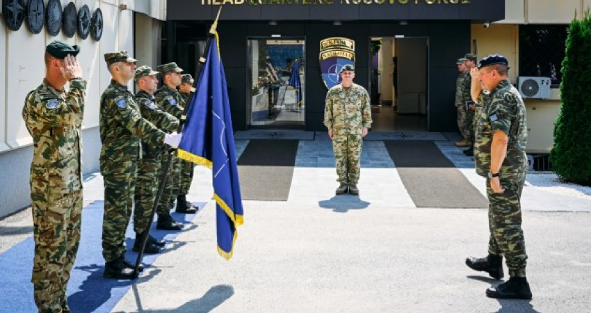 ​Komandanti i KFOR takon atë të NATO-s flasin për sigurinë në Kosovë