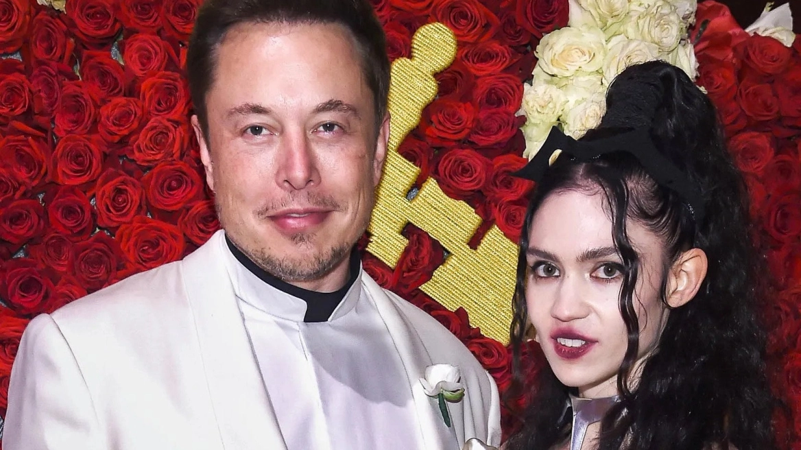 Ish-i i Elon Musk dëshiron veshët e kukudhit dhe dhëmbët e vampirëve, reagimi i miliarderit