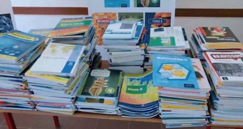 Greva në arsim, ministria fillon shpërndarjen e teksteve në shkolla
