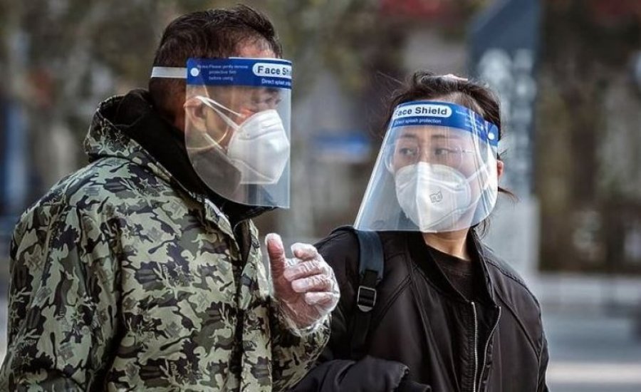 OBSH e alarmuar: Spitalet në Kinë po mbushen gjithnjë e më shumë për shkak të koronavirusit
