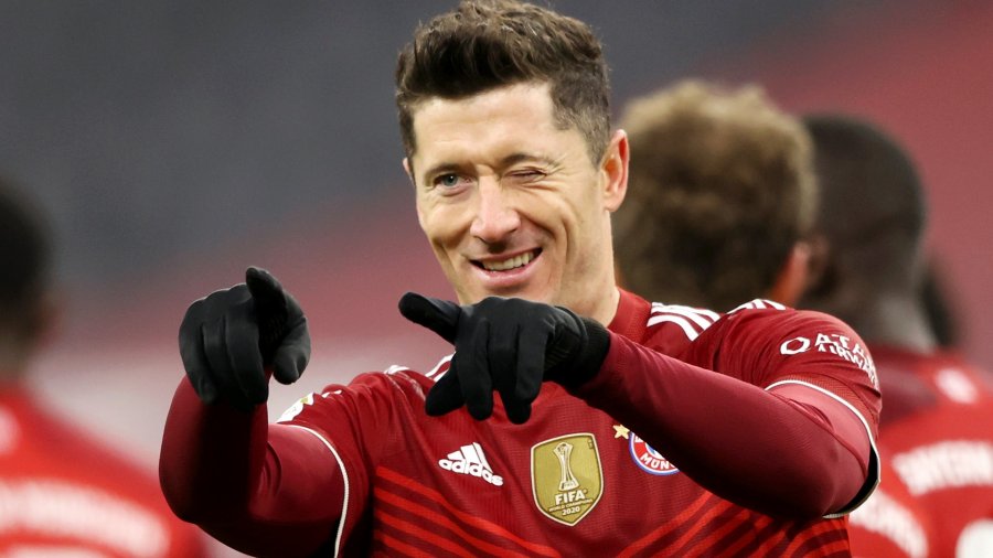 E ardhmja e Lewandowskit, Bayern i jep përparësi kontratës me yllin polak 