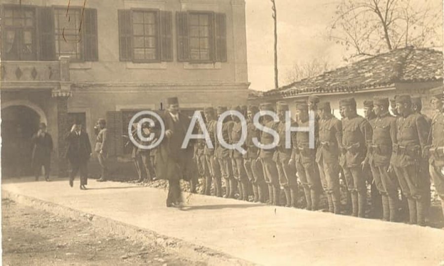 Si sot në 1979 lindi nënshkruesi i Deklaratës së Pavarësisë dhe politikani Luigj Gurakuqi.