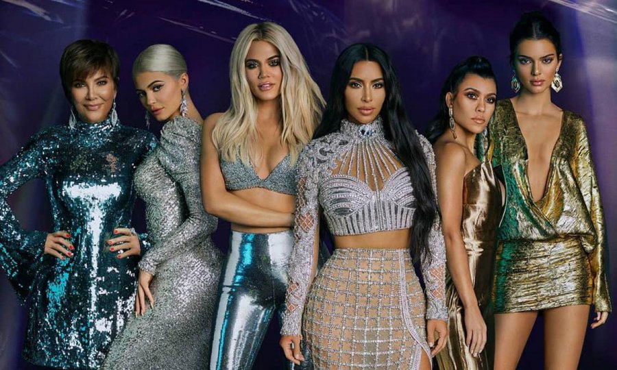 Sulmet e Kayne West ndaj Pete Davidson vazhdojnë ende/ Motrat ‘Kardashian’ bëjnë veprimin e papritur