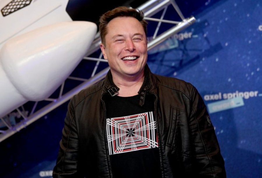 Elon Musk: Ukrainasit marrin internet falas, Starlink u aktivizua