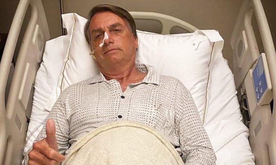 Sërish goditja e vjetër me thikë: Presidenti brazilian Bolsonaro del nga spitali