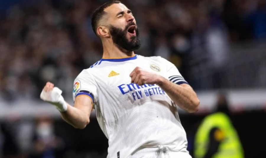 Real Madrid/ Karim Benzema në histori, shënon golin e 300-të për Real Madrid