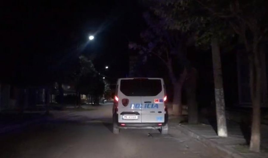 VIDEO/ Të shtëna me armë në qendër të Elbasanit, ja çfarë thotë policia