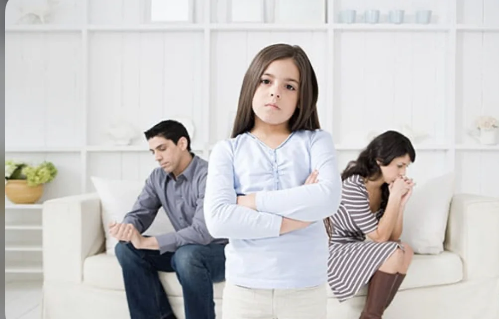 Si t’u tregoni fëmijëve tuaj se jeni duke u divorcuar?