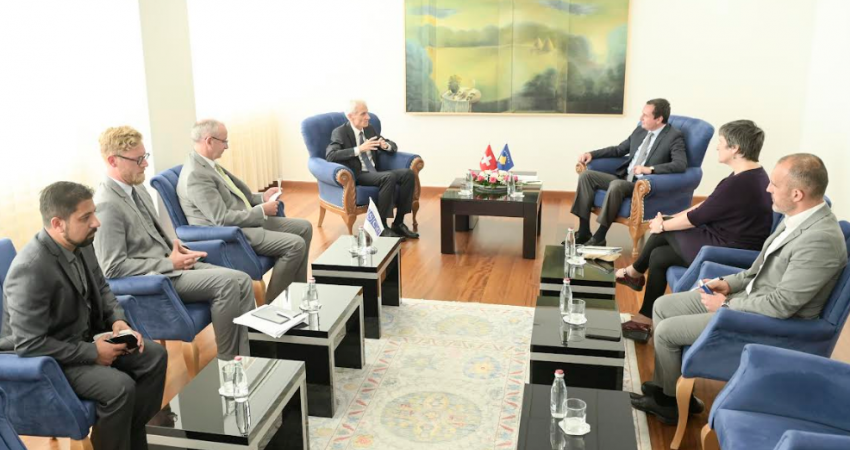 Kryeministri Kurti takoi sot ambasadorin e Zvicrës dhe ambasadorin e OSBE-së në Kosovë