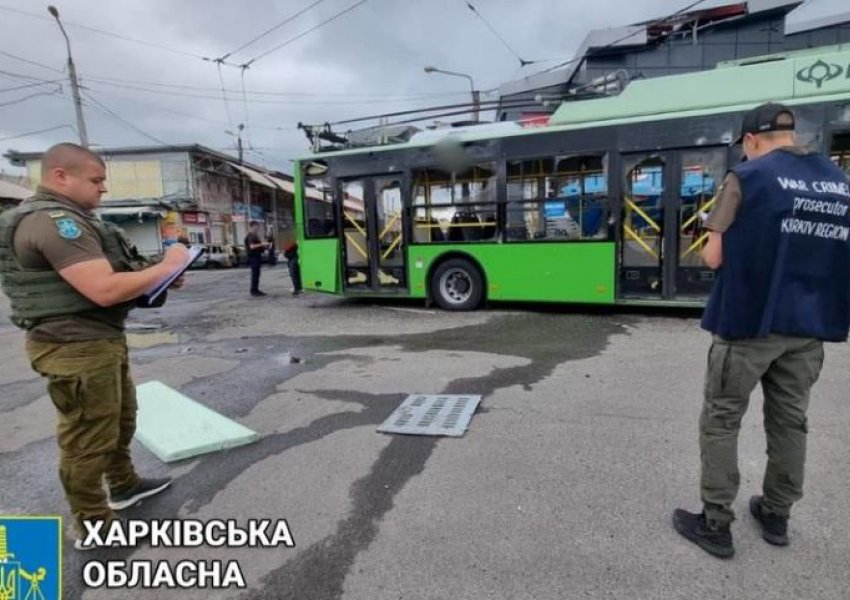 Rusia sulmon stacionin e autobusit në Kharkiv, tre të vrarë dhe mbi 20 të plagosur