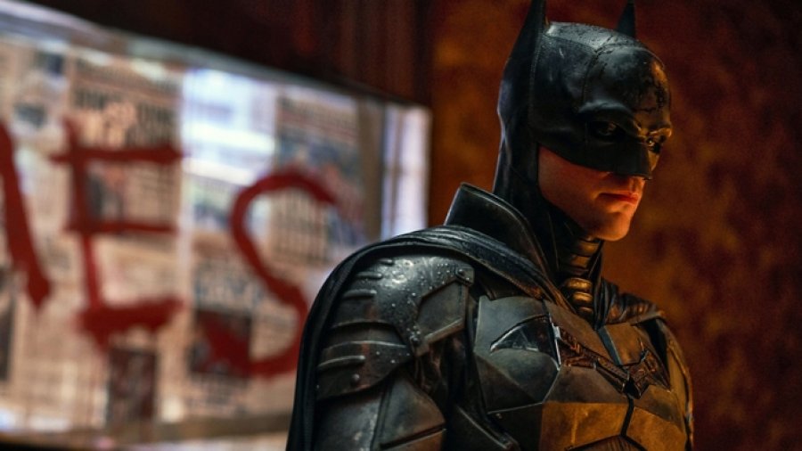 Warner Bros ndalon shfaqjen e 'The Batman' 