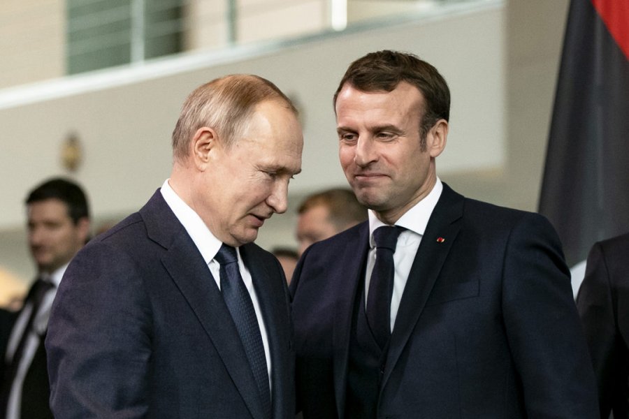 Zbardhen detaje nga biseda Macron-Putin