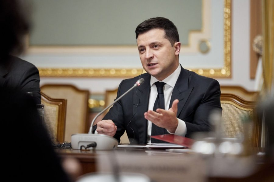 Gjatë një bisede me senatorët amerikanë, Zelensky kërkon më shumë ndihma ushtarake