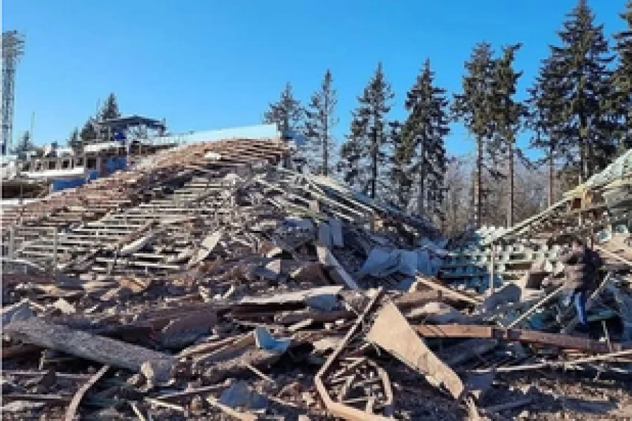 Stadiumi i klubit të ligës së parë ukrainase u shkatërrua plotësisht nga bombardimet ruse