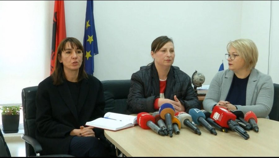 Pas 20 ditësh pranohet situata e rëndë nga gripi i pulave në Durrës