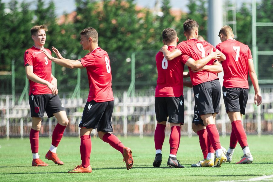 Kombëtarja U-19 zyrtarizon dy miqësore kundër Malit të Zi në muajin qershor