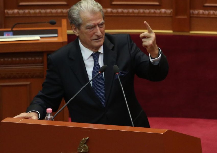 Berisha në parlament: Rama denoncoi presidentin e Shqipërisë tek ministri grek