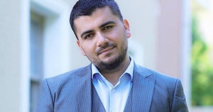 Ermal Fejzullahu shfaqet i 'mërzitur' nga aeroporti, ja çfarë i ndodhi