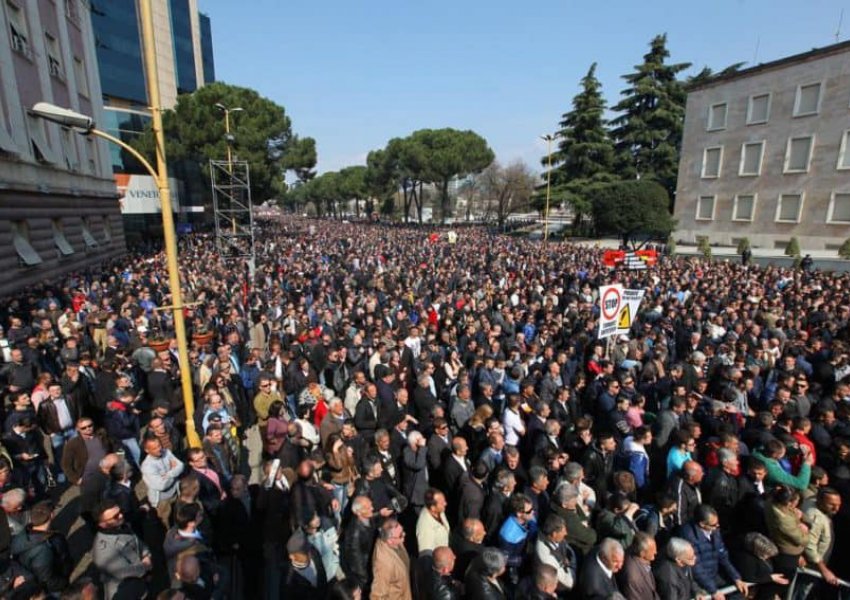 Berisha: Të gjithë në protestën e madhe kombëtare të universiteteve