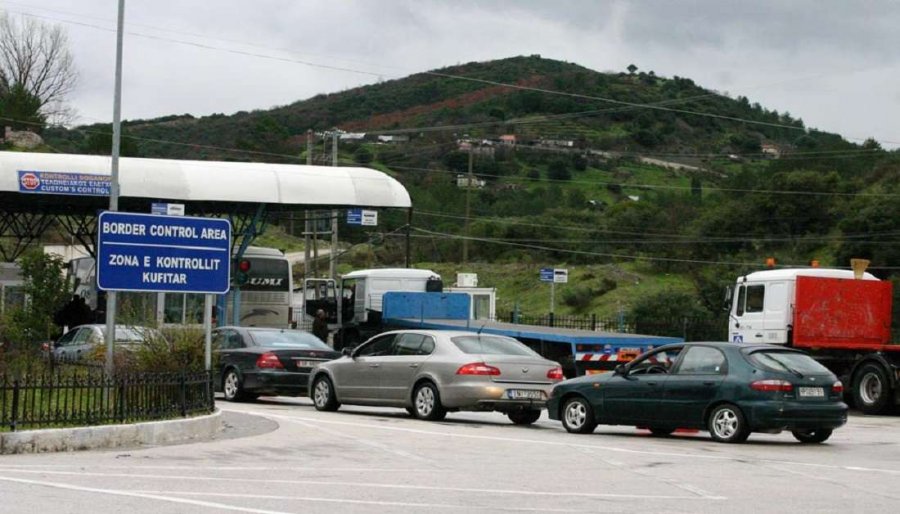 VIDEO/ Sekuestrohen mbi 45 kg drogë në kufirin greko-shqiptar