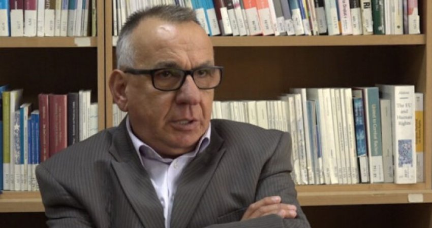 Hasani: Vuçiqi u ka thënë ndërkombëtarëve kurrë mos hajdeni këtu për të kërkuar njohjen e Kosovës