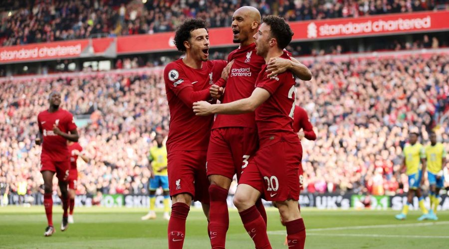 Liverpool rikthehet te suksesi me vuajtje, Aston Villa ngjitet në vendin e 6-të