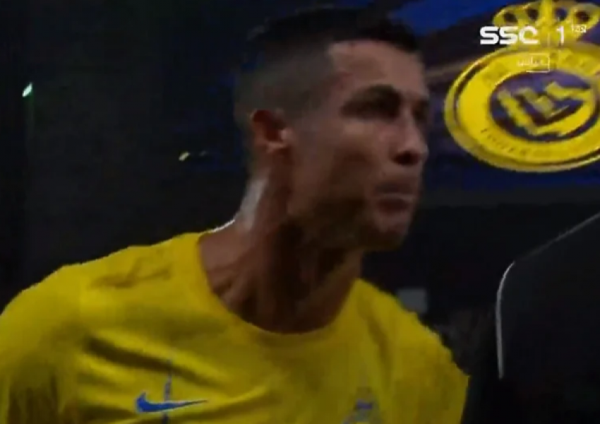 Ronaldo u tërbua plotësisht me arbitrin kinez, shau dhe e largoi tifozin me inat 