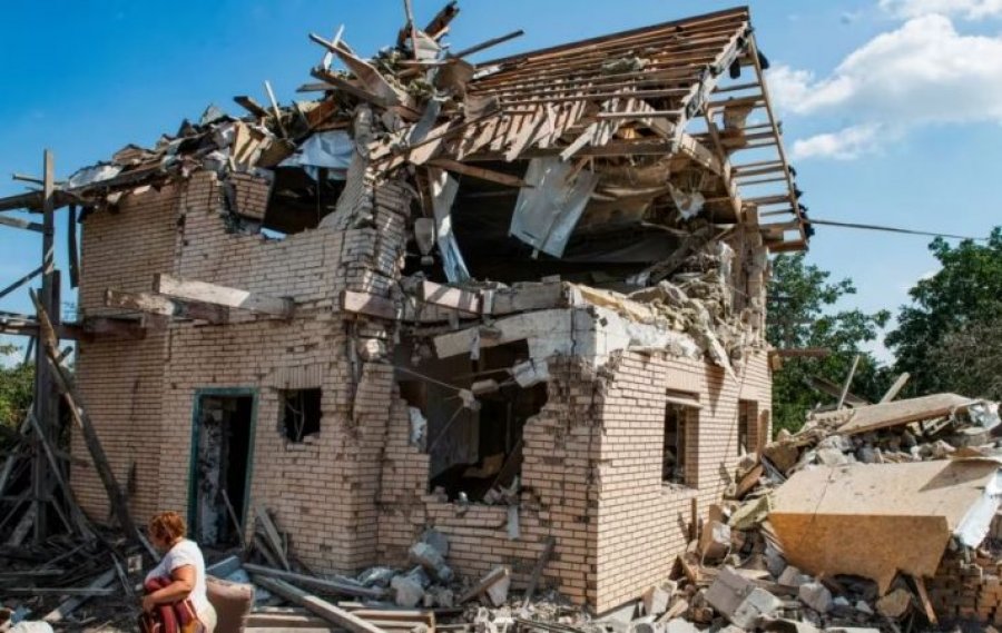Lufta në Ukrainë, dy të vdekur dhe disa të plagosur nga sulmet ruse në Poltava
