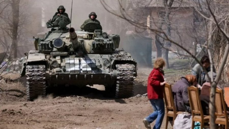 100 mijë të dënuar kthehen në frontin e luftës, ja si po lulëzon krimi në radhët e ushtrisë ruse