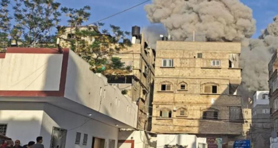 Ushtria izraelite sulmon spitalin në veri të Gazës