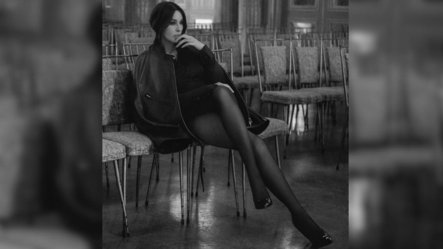 Monica Bellucci, sensuale dhe e bukur në moshën 59-vjeçare