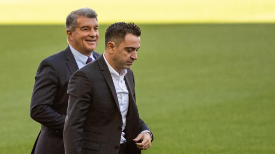 Zyrtare/ Barcelona shkarkon Xavi Hernandez nga posti i trajnerit