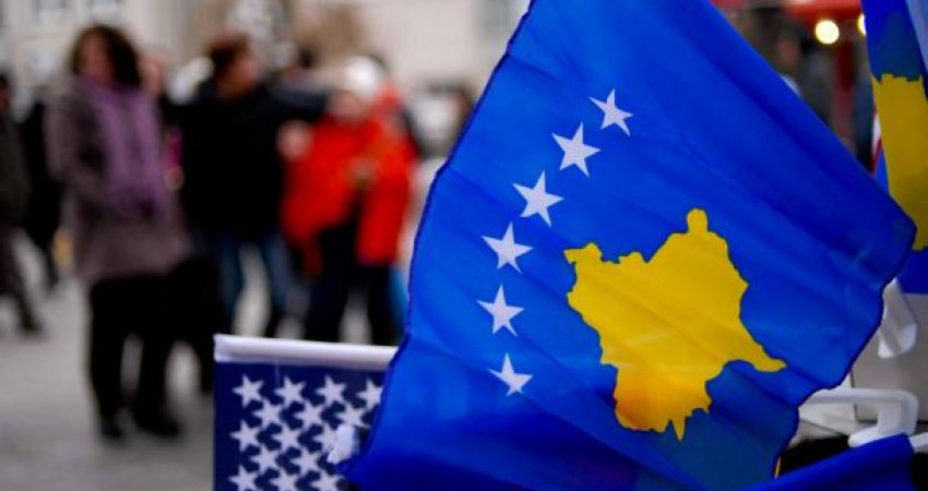 Liderët botërorë urojnë Kosovën për pavarësi, theksojnë nevojën për marrëveshje me Serbinë