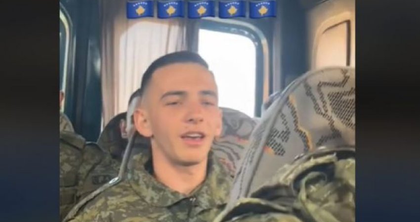 Kënga rrëqethëse e ushtarit të FSK-së, i këndon Adem Jasharit (VIDEO)