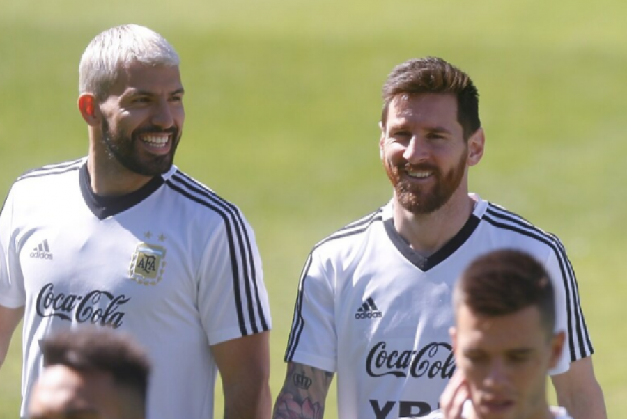 Aguero konfirmoi se Messi mund t'i bashkohet ekipit të tij